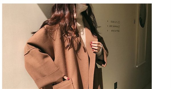 Long coat in woolen coat