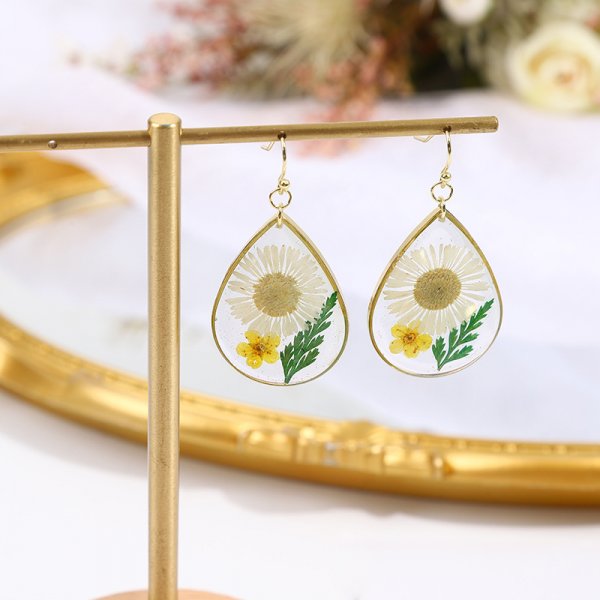 Water Drop Needle Chrysanthemum Earrings Simple Geometric Epoxy